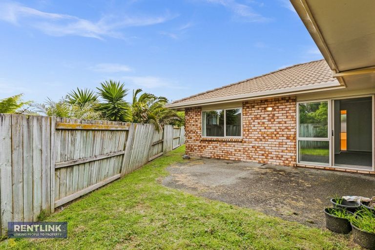 Photo of property in 31 Grabella Place, Papamoa Beach, Papamoa, 3118