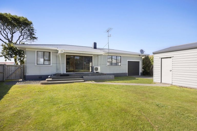 Photo of property in 59 Turuturu Road, Hawera, 4610