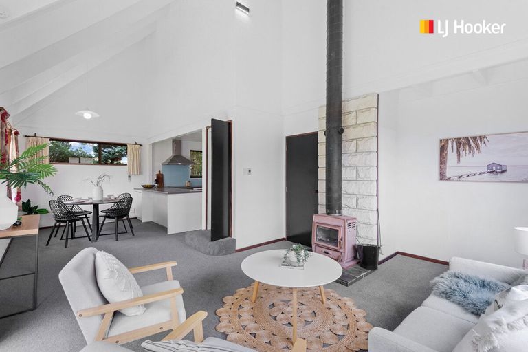 Photo of property in 11 Cedar Crescent, Mosgiel, 9024