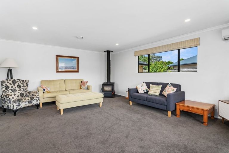 Photo of property in 9 Mayer Crescent, Wakefield, 7025