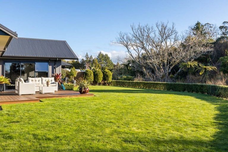 Photo of property in 10 Pike Place, Ferndale, New Plymouth, 4310