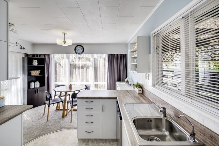 Photo of property in 8 Ngarimu Street, Havelock North, 4130