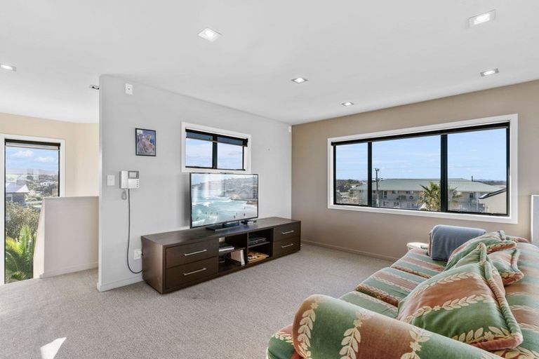 Photo of property in 81 Bream Bay Drive, Ruakaka, 0116