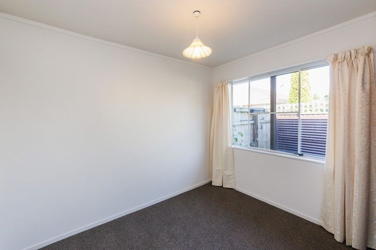 Photo of property in 718c Pioneer Highway, Takaro, Palmerston North, 4412