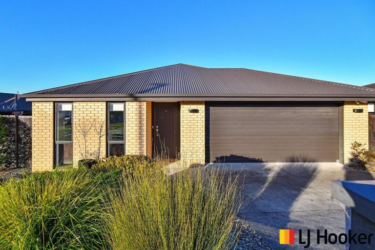 Photo of property in 9 Pyne Crescent, Pokeno, 2402