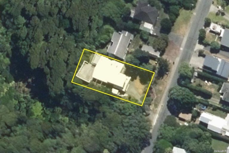Photo of property in 9 Pukerua Beach Road, Pukerua Bay, 5026