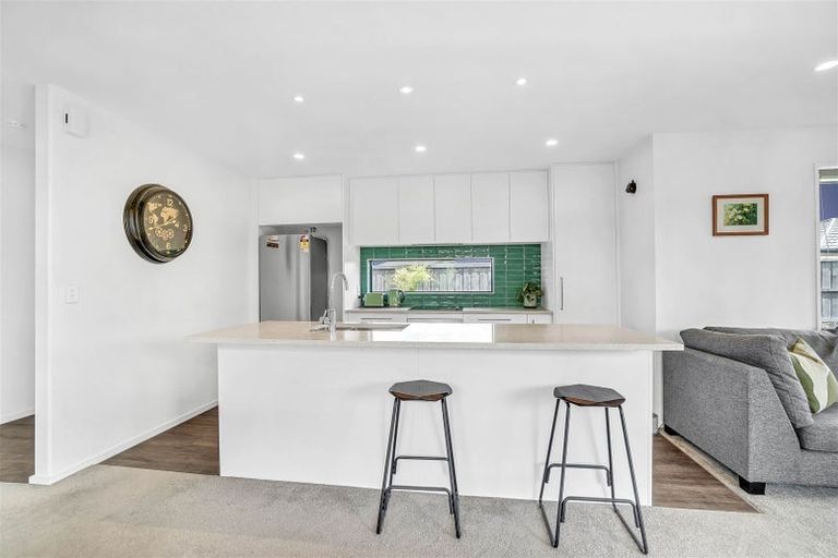 Photo of property in 43 Avanda Avenue, Rolleston, 7615