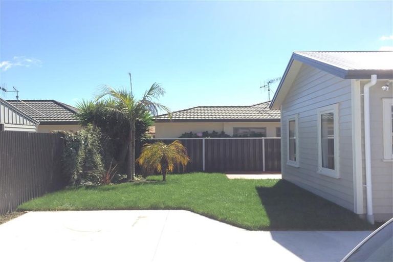 Photo of property in 2 Warwick Crescent, Taradale, Napier, 4112