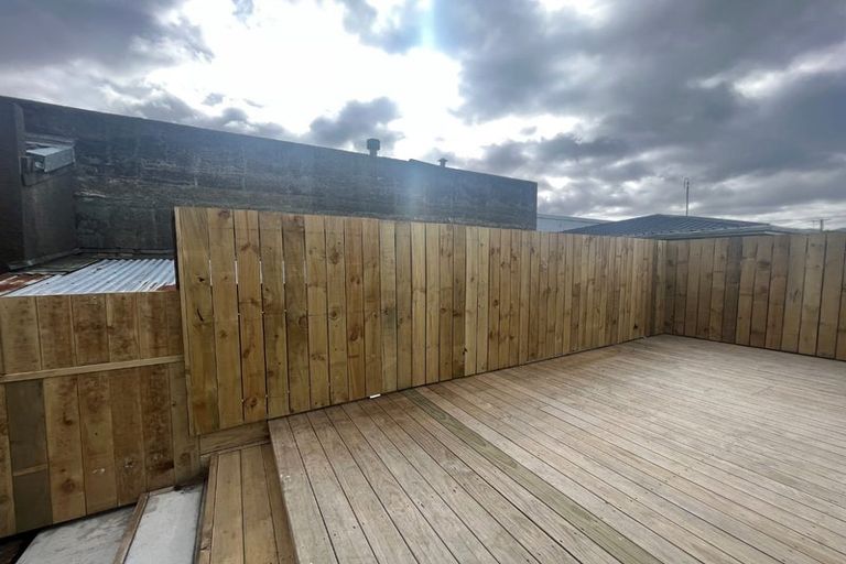 Photo of property in 66-68 Sydney Street, Petone, Lower Hutt, 5012