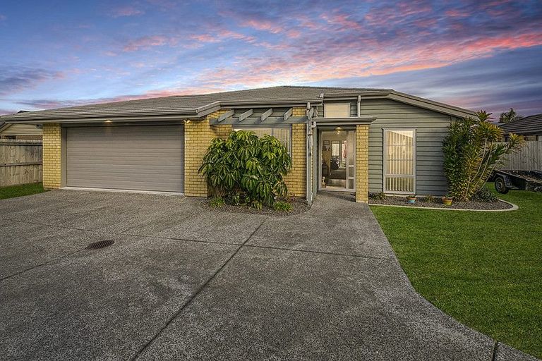 Photo of property in 22 Blanche Road, Papamoa Beach, Papamoa, 3118