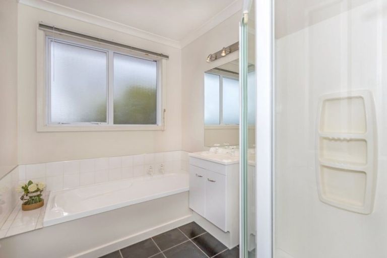 Photo of property in 33 Hammersley Avenue, Shirley, Christchurch, 8013