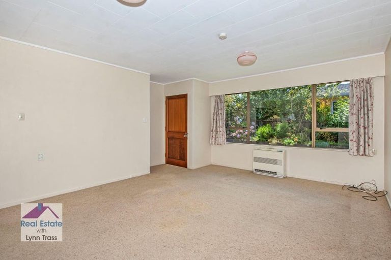Photo of property in 2/5 Princes Street, Kensington, Whangarei, 0112