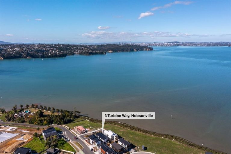Photo of property in 3 Turbine Way, Hobsonville, Auckland, 0616