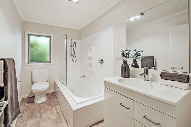 Photo of property in 2 Lightbody Lane, Wigram, Christchurch, 8042