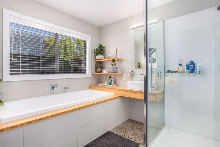 Photo of property in 249 Manly Street, Paraparaumu Beach, Paraparaumu, 5032