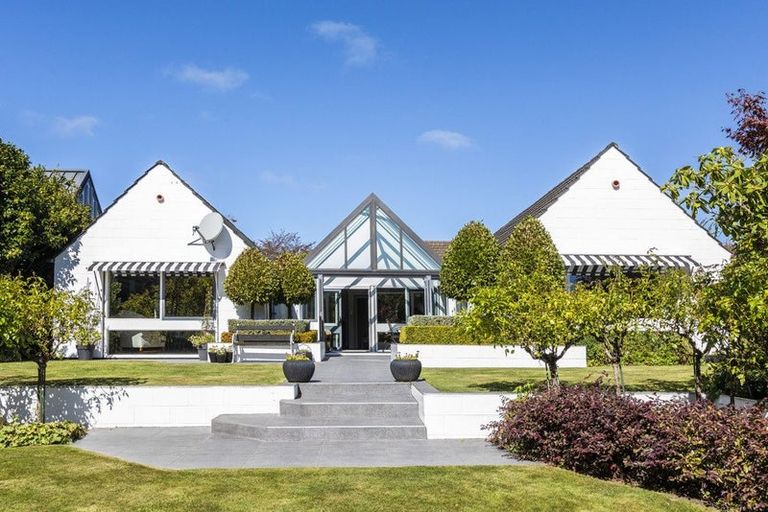 Photo of property in 31 Idris Road, Fendalton, Christchurch, 8052