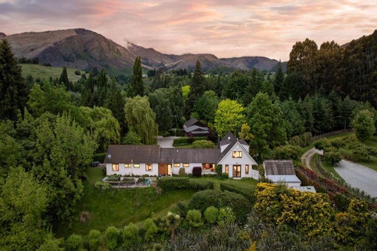 Photo of property in 556 Speargrass Flat Road, Lake Hayes, Queenstown, 9371