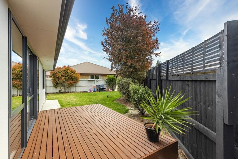 Photo of property in 2/178 Bowhill Road, New Brighton, Christchurch, 8083