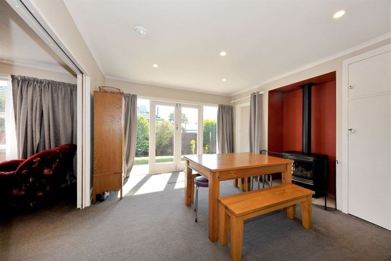 Photo of property in 14 Longmuir Street, Ilam, Christchurch, 8041