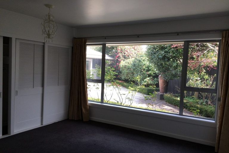 Photo of property in 2/56 Wroxton Terrace, Merivale, Christchurch, 8014