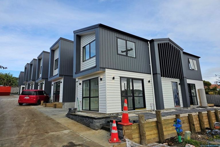 Photo of property in 16c Pah Road, Papatoetoe, Auckland, 2025