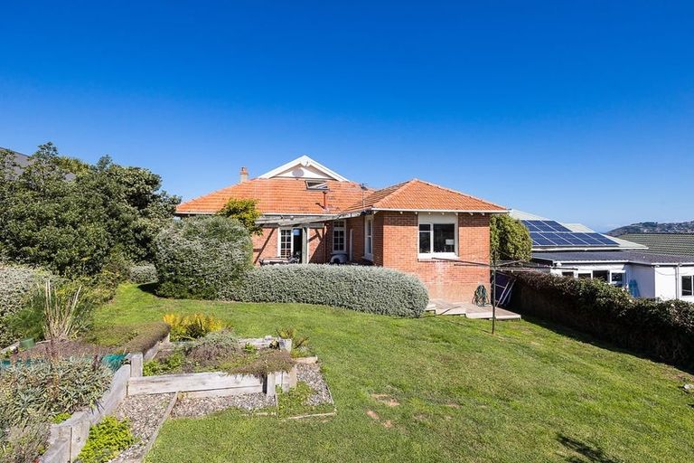 Photo of property in 63 Moana Crescent, Musselburgh, Dunedin, 9013