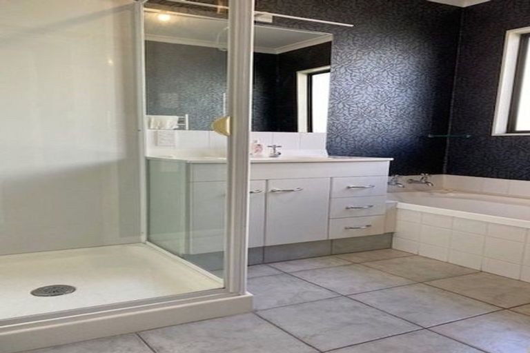 Photo of property in 2/28 Park Road, Greenmeadows, Napier, 4112