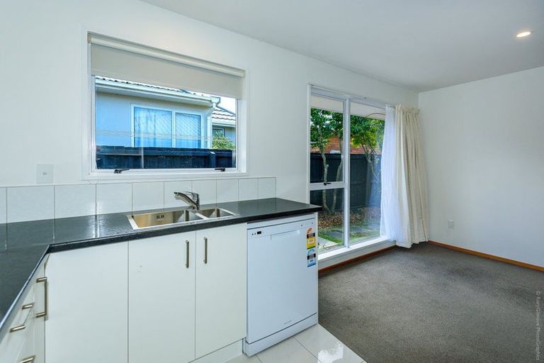 Photo of property in 4/97 Mandeville Street, Riccarton, Christchurch, 8011