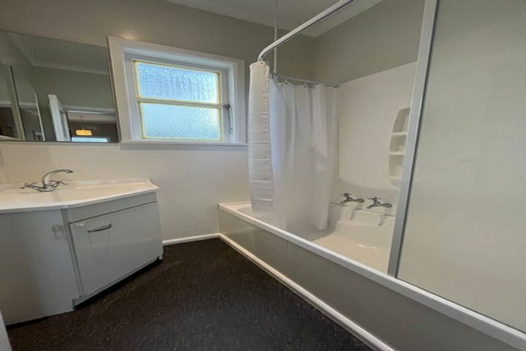 Photo of property in 55 Bedford Road, Marewa, Napier, 4110