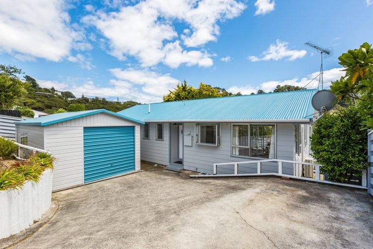Photo of property in 30 Staithes Drive North, Whitby, Porirua, 5024