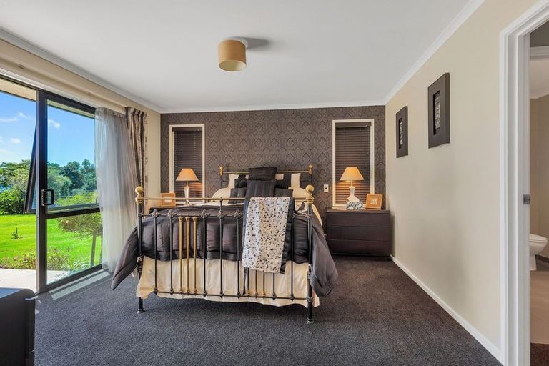 Photo of property in 118 Patons Rock Road, Patons Rock, Takaka, 7182