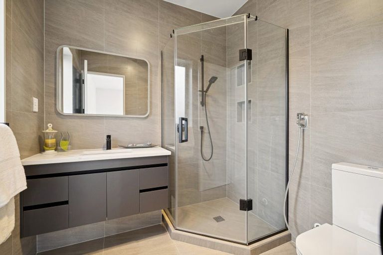 Photo of property in 15a Elliot Street, Riverhead, 0820