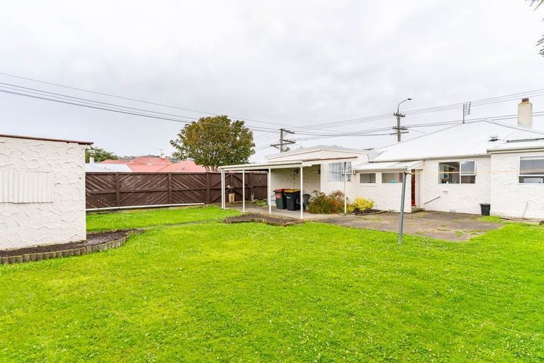 Photo of property in 109 Bay View Road, South Dunedin, Dunedin, 9012