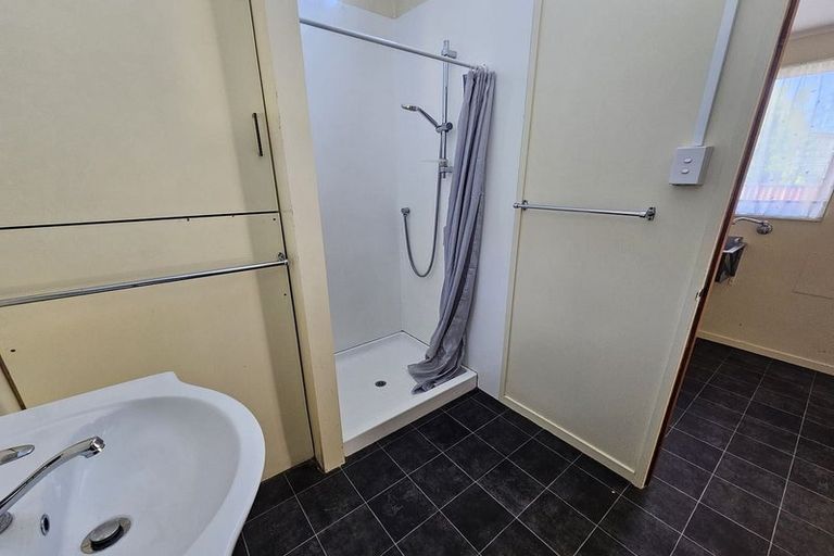 Photo of property in 3/29 Rimu Street, New Lynn, Auckland, 0600