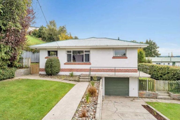 Photo of property in 20 Seymour Street, Gore, 9710