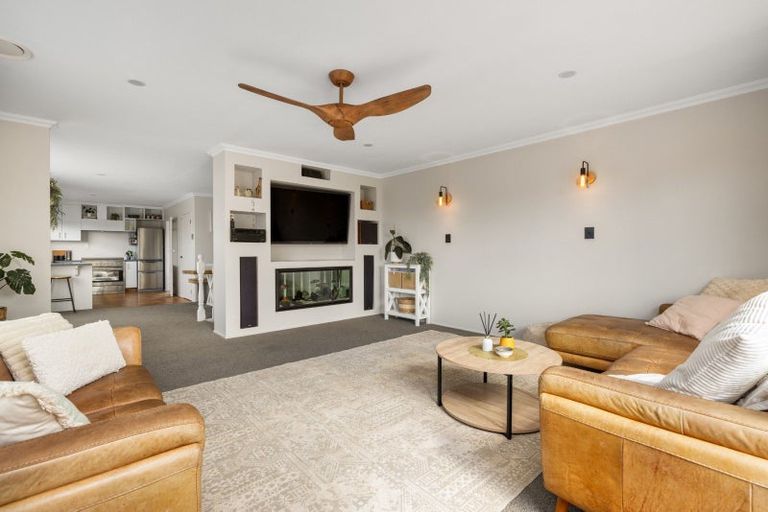 Photo of property in 14 Meander Drive, Welcome Bay, Tauranga, 3112