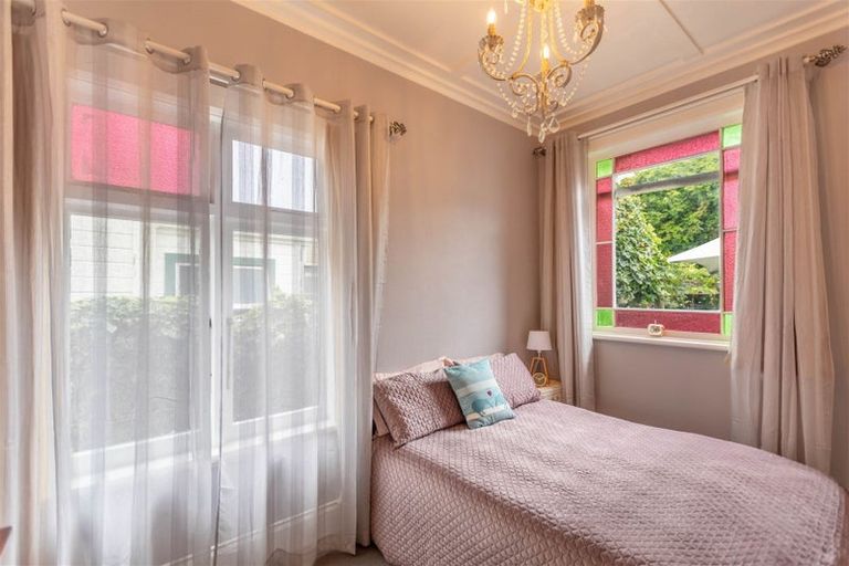 Photo of property in 12 Ashridge Road, Napier South, Napier, 4110