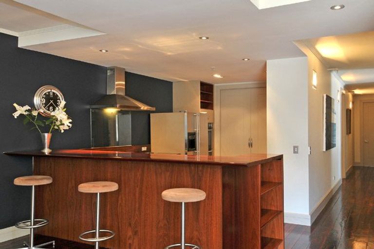 Photo of property in 11/20 Egmont Street, Te Aro, Wellington, 6011