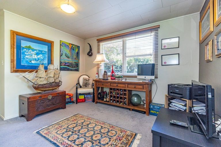 Photo of property in 274 High Street North, Carterton, 5713