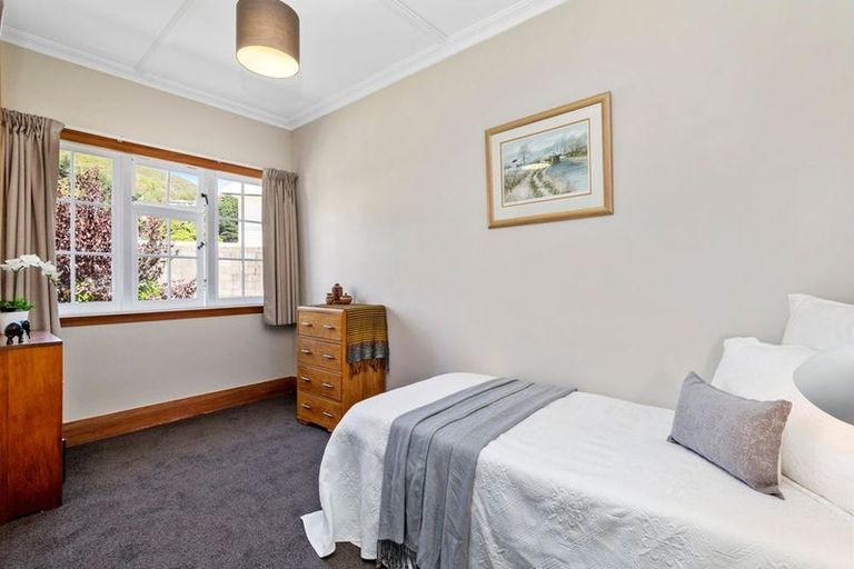 Photo of property in 14 Burnside Street, Waterloo, Lower Hutt, 5011