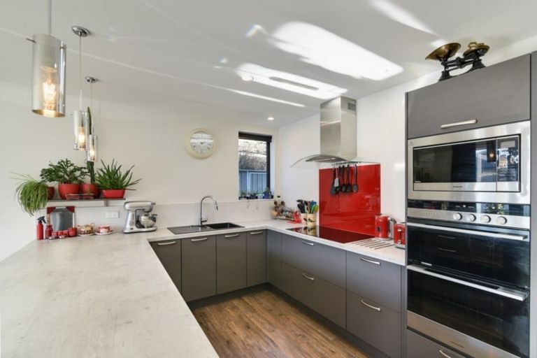 Photo of property in 3 Woodley Place, Glenorchy, 9372