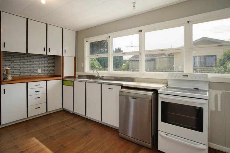 Photo of property in 22 Hampden Street, Murchison, 7007