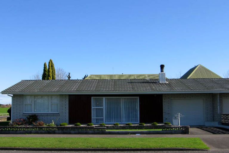 Photo of property in 16 Katene Street, Awapuni, Palmerston North, 4412