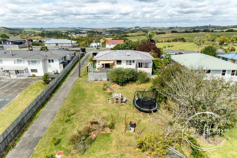 Photo of property in 109 Hurndall Street East, Maungaturoto, 0520