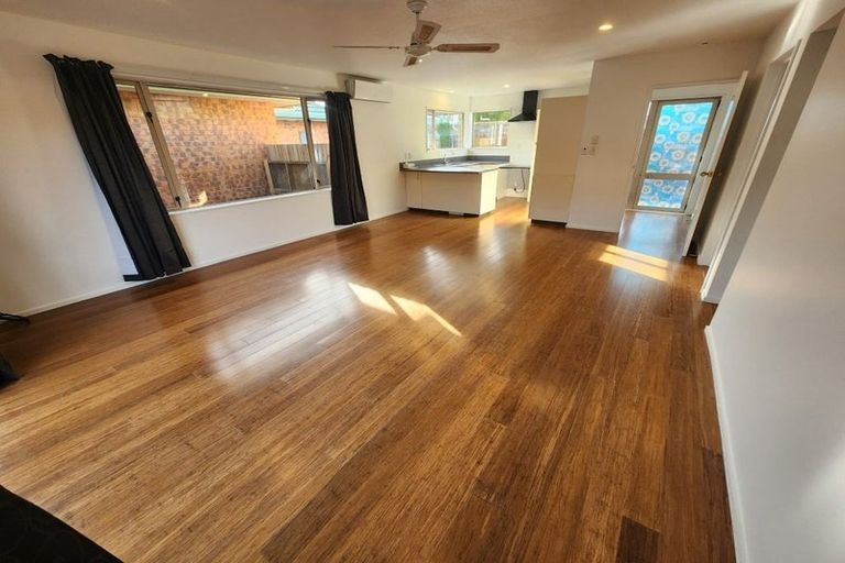 Photo of property in 1/77 Fairfield Avenue, Addington, Christchurch, 8024