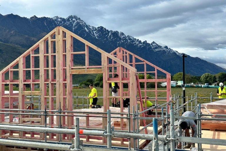 Photo of property in 2 O'meara Street, Frankton, Queenstown, 9300