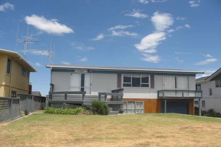 Photo of property in 22 Pukehina Parade, Pukehina, Te Puke, 3189