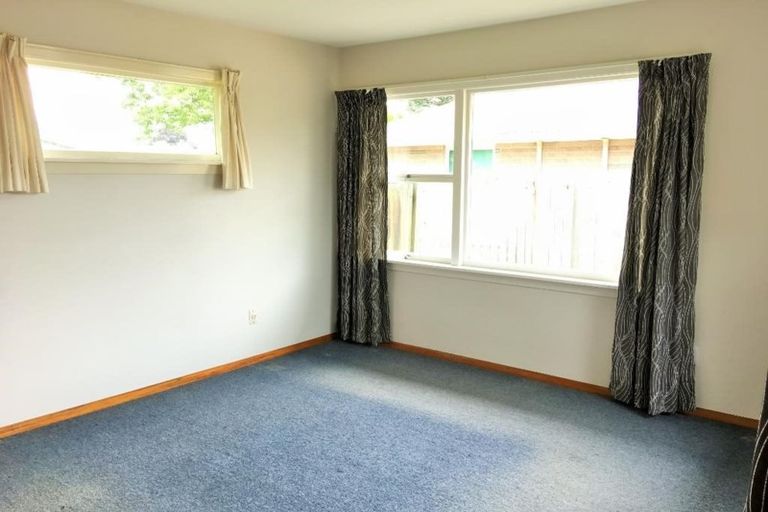 Photo of property in 11 Saffron Street, Bryndwr, Christchurch, 8053