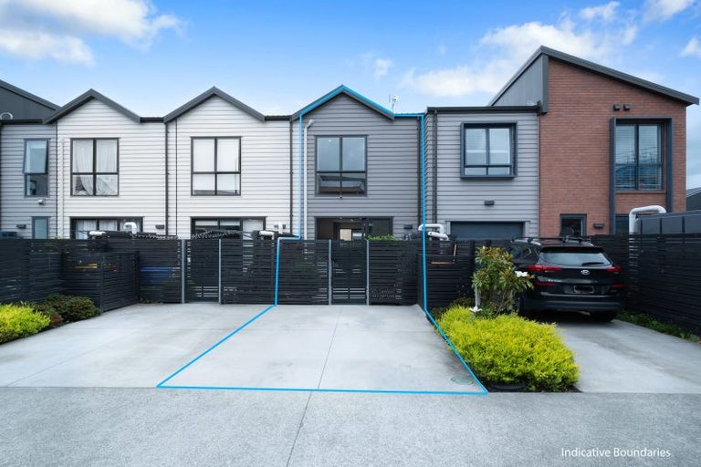 Photo of property in 41 Nugget Avenue, Hobsonville, Auckland, 0616