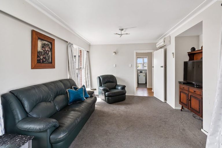 Photo of property in 5 Hobbs Street, Waimataitai, Timaru, 7910